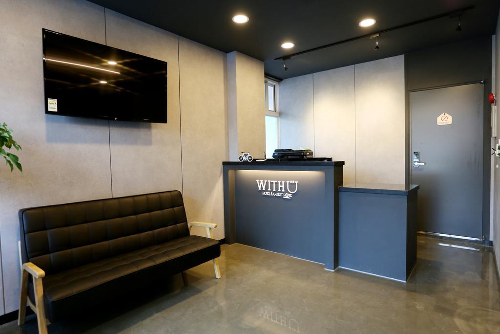 With U Hotel & Guesthouse Sokcho Exteriör bild